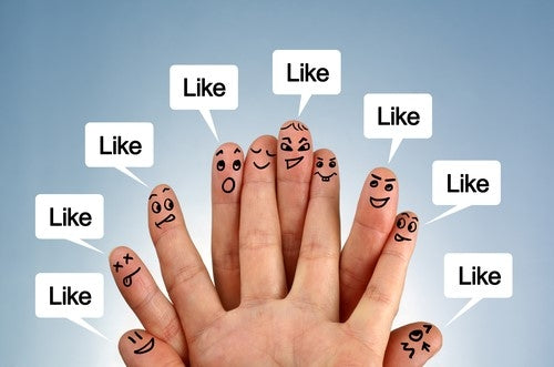 Il bisogno di piacere a tutti: da dove nasce?